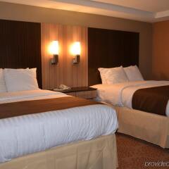 Отель Aashram Hotel by Niagara River США, Ниагара-Фолс - отзывы, цены и фото номеров - забронировать отель Aashram Hotel by Niagara River онлайн комната для гостей фото 2