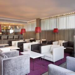 Отель Holiday Inn Express Lisbon Airport интерьер отеля фото 2