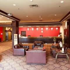 Отель Ramada Plaza & Conf Center by Wyndham Calgary Airport Канада, Калгари - отзывы, цены и фото номеров - забронировать отель Ramada Plaza & Conf Center by Wyndham Calgary Airport онлайн гостиничный бар