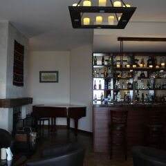 Отель Arève Résidence Boutique Hotel Армения, Ереван - отзывы, цены и фото номеров - забронировать отель Arève Résidence Boutique Hotel онлайн гостиничный бар