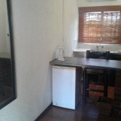 Road View Lodge in Francistown, Botswana from 515$, photos, reviews - zenhotels.com room amenities photo 2