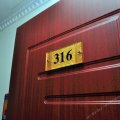 Jiayi Hotel сейф в номере