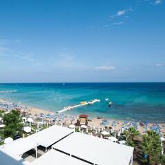 Отель Silver Sands Beach Hotel Кипр, Протарас - 10 отзывов об отеле, цены и фото номеров - забронировать отель Silver Sands Beach Hotel онлайн пляж фото 2