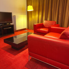 Отель Diamant Suites Brussels EU (ex Premier Suites Brussels Lounge) комната для гостей фото 2