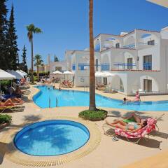 Petrosana Hotel Apartments детские мероприятия
