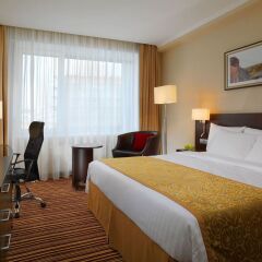 Отель Courtyard by Marriott Irkutsk City Center Иркутск комната для гостей фото 5
