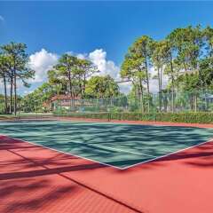 Отель Village des Pins 3645 - Two Bedroom Condo спортивное сооружение
