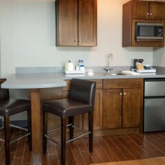 Отель Four Points by Sheraton Niagara Falls США, Ниагара-Фолс - отзывы, цены и фото номеров - забронировать отель Four Points by Sheraton Niagara Falls онлайн в номере фото 2