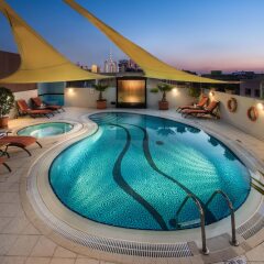 Savoy Suites Hotel Apartments бассейн фото 2