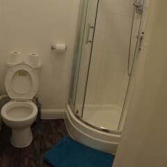 Отель Queens Guesthouse Manchester ванная