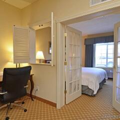 Отель Holiday Inn Bloomington W Msp Airport Area Блумингтон удобства в номере