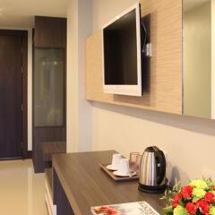 Отель Crystal Suites Suvarnabhumi Airport Бангкок в номере фото 2