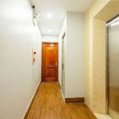 OYO 411 Van Nam Hotel Ханой интерьер отеля