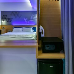 Indie Stays in Mumbai, India from 108$, photos, reviews - zenhotels.com