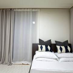 Отель Gangnam Business District Apt комната для гостей фото 2
