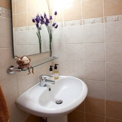 Отель Myrsini's Garden Кипр, Протарас - отзывы, цены и фото номеров - забронировать отель Myrsini's Garden онлайн ванная фото 2