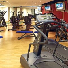 Отель Courtyard by Marriott Brussels Бельгия, Брюссель - отзывы, цены и фото номеров - забронировать отель Courtyard by Marriott Brussels онлайн фитнесс-зал