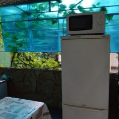 Гостиница Guest House on Gorkogo street 51 в Анапе отзывы, цены и фото номеров - забронировать гостиницу Guest House on Gorkogo street 51 онлайн Анапа балкон