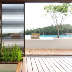 Отель The Quarter Resort Phuket бассейн