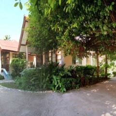 Отель Dream Team Beach Resort парковка