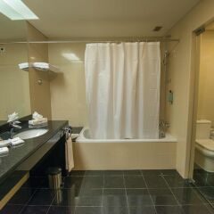 Hotel Azoris Royal Garden Понта-Делгада ванная фото 2
