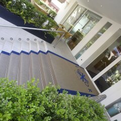 Hotel Luxor Римини вид на фасад