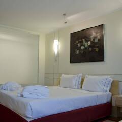 VIP Executive Entrecampos Hotel & Conference комната для гостей фото 4
