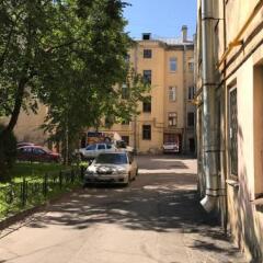 Отель Guest House Dvor Санкт-Петербург парковка