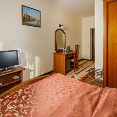Гостиница Иностранец в Краснодаре 1 отзыв об отеле, цены и фото номеров - забронировать гостиницу Иностранец онлайн Краснодар