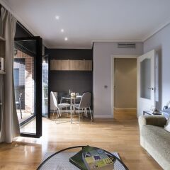Отель Premium Luxury City Center Apartment Испания, Мадрид - отзывы, цены и фото номеров - забронировать отель Premium Luxury City Center Apartment онлайн комната для гостей фото 4