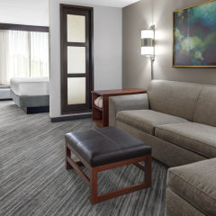 Hyatt Place Mystic in Mystic, United States of America from 267$, photos, reviews - zenhotels.com guestroom