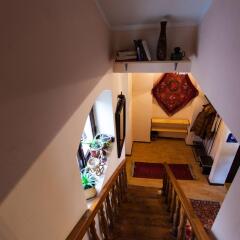 Отель Namaste Hostel Грузия, Тбилиси - 1 отзыв об отеле, цены и фото номеров - забронировать отель Namaste Hostel онлайн интерьер отеля фото 2