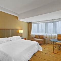 Sheraton Chengdu Lido Hotel комната для гостей фото 3