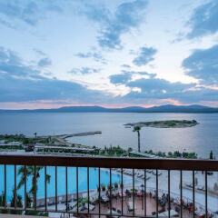 Отель Euphoria Aegean Resort & Spa All Inclusive Сыгаджик балкон
