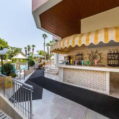Hotel Aqua - All Inclusive гостиничный бар