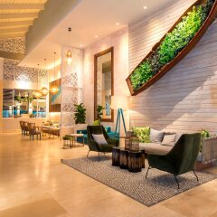 Отель Vista Sol Punta Cana Beach Resort & Spa - All Inclusive Доминикана, Пунта Кана - 1 отзыв об отеле, цены и фото номеров - забронировать отель Vista Sol Punta Cana Beach Resort & Spa - All Inclusive онлайн интерьер отеля фото 2