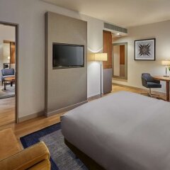 Отель Hilton Cologne Германия, Кёльн - 3 отзыва об отеле, цены и фото номеров - забронировать отель Hilton Cologne онлайн удобства в номере
