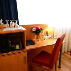 TIPTOP Hotel National Düsseldorf сейф в номере