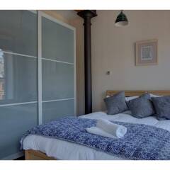Апартаменты Greater Manchester Warehouse Apartment for up to 4 комната для гостей
