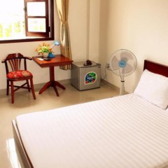 Отель Hoang Yen Guesthouse Вьетнам, Хошимин - отзывы, цены и фото номеров - забронировать отель Hoang Yen Guesthouse онлайн комната для гостей фото 2