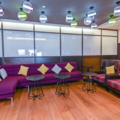 Отель Premier Inn Dubai Al Jaddaf развлечения