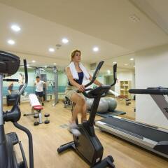Dom Jose Beach Hotel фитнесс-зал фото 3