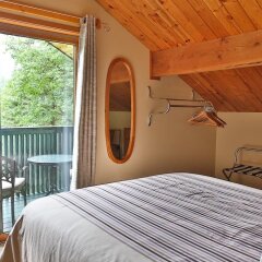 Отель Mountain River Lodge балкон