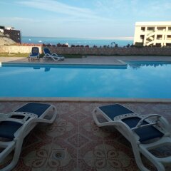 Апартаменты Apartment at View Resort with sea view бассейн