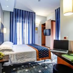 Hotel Genty комната для гостей