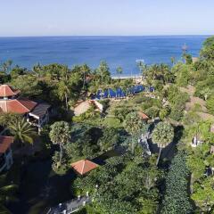 Отель Rawi Warin Resort and Spa пляж