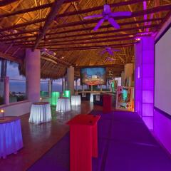 Отель The Westin Resort & Spa Puerto Vallarta гостиничный бар