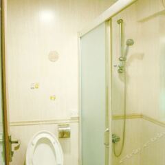 Отель Shenzhen Xinghuo Youth Hostel Китай, Шэньчжэнь - отзывы, цены и фото номеров - забронировать отель Shenzhen Xinghuo Youth Hostel онлайн ванная фото 2