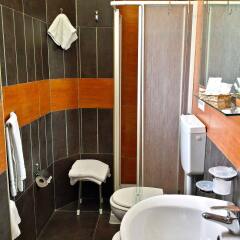 Отель Kassiopea Aparthotel Джардини Наксос ванная фото 2