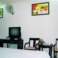 Remi hotel комната для гостей